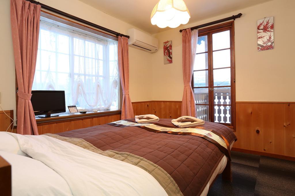 Alpine Wind Bed & Breakfast Hakuba Room photo